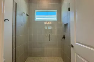 2009 Divot Dr, Daytona Beach, FL 32124 - Photo 11