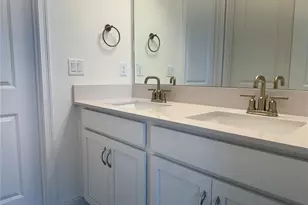 2009 Divot Dr, Daytona Beach, FL 32124 - Photo 5