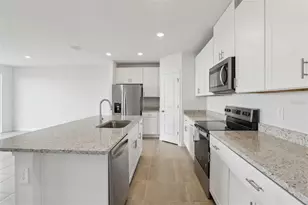 31673 Wild Grape Ln SW, Brooksville, FL 34602 - Photo 3