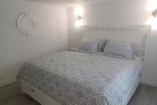 7328 Hedwig Ct, Port Charlotte, FL 33981 - Photo 9