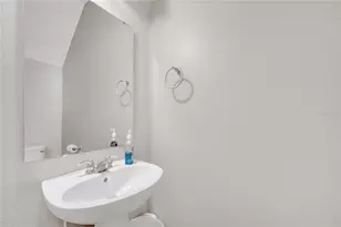 9161 Shepton St, Orlando, FL 32825 - Photo 9