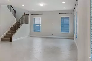 5954 Caldera Ridge Dr, Lithia, FL 33547 - Photo 3