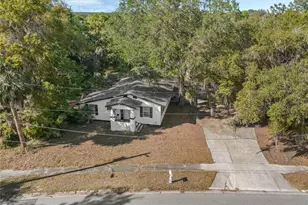 1208 Bonaire Dr, Leesburg, FL 34748 - Photo 31