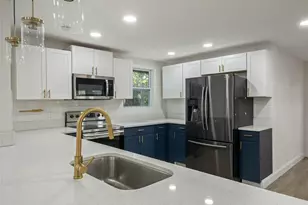 1208 Bonaire Dr, Leesburg, FL 34748 - Photo 15