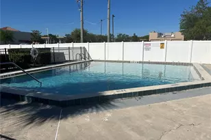 5855 La Costa Dr, Orlando, FL 32807 - Photo 9