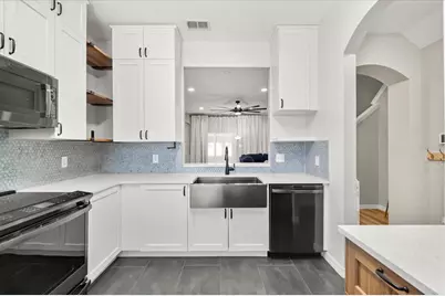 122 Capri Drive, Davenport, FL 33897 - Photo 5