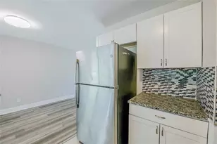 5210 Grandview Dr, Orlando, FL 32808 - Photo 15