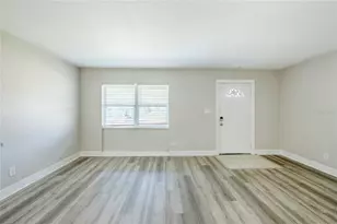 5210 Grandview Dr, Orlando, FL 32808 - Photo 5