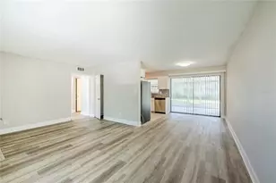 5210 Grandview Dr, Orlando, FL 32808 - Photo 7