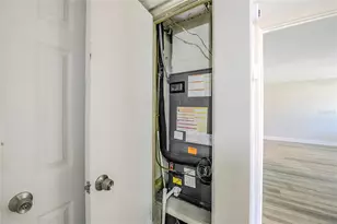 5210 Grandview Dr, Orlando, FL 32808 - Photo 31