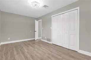 3052 Saratoga Dr, Orlando, FL 32806 - Photo 11