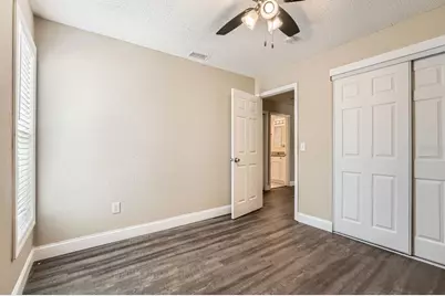 7001 Heath Drive, Port Richey, FL 34668 - Photo 9