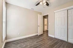 7001 Heath Dr, Port Richey, FL 34668 - Photo 9