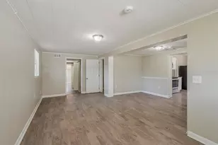 5909 Avery St, Orlando, FL 32808 - Photo 9