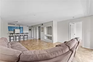 14013 Fairway Island Dr, Orlando, FL 32837 - Photo 11