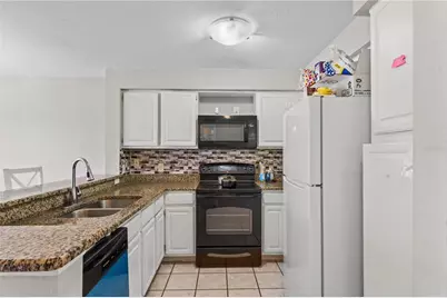 13929 Fairway Island Drive #825, Orlando, FL 32837 - Photo 7