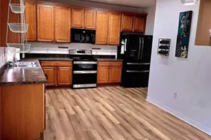 25012 Chipshot Ct, Sorrento, FL 32776 - Photo 11