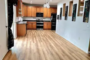 25012 Chipshot Ct, Sorrento, FL 32776 - Photo 13