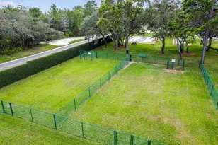 9104 Wade St, Weeki Wachee, FL 34613 - Photo 35