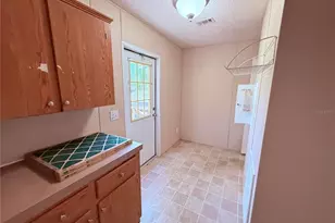 229 Dolphin Cir, Middleburg, FL 32068 - Photo 13