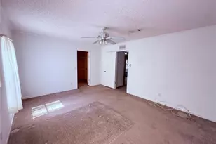 229 Dolphin Cir, Middleburg, FL 32068 - Photo 17