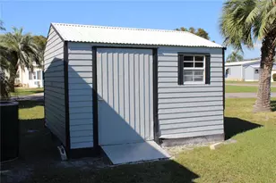 919 Blue Heron Blvd, Osteen, FL 32764 - Photo 15