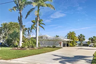 513 Flamingo Dr, Apollo Beach, FL 33572 - Photo 9