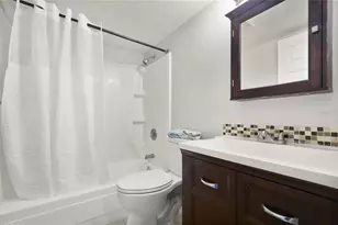 6114 Peregrine Ave, Orlando, FL 32819 - Photo 13