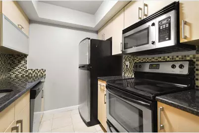 6114 Peregrine Avenue #D03, Orlando, FL 32819 - Photo 7