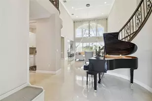 2709 Coco Palm Cir, Wesley Chapel, FL 33543 - Photo 9