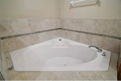2269 Bracknell Forest Trail, Tavares, FL 32778 - Photo 15