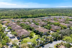 2898 Oakwater Dr, Kissimmee, FL 34747 - Photo 7