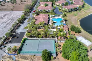 2898 Oakwater Dr, Kissimmee, FL 34747 - Photo 31