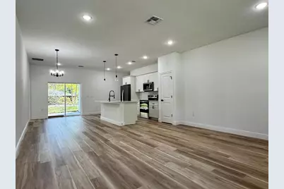 8419 N Saxon Way, Citrus Springs, FL 34434 - Photo 3