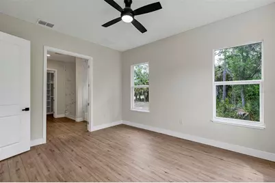 18399 Hillsborough Boulevard, Port Charlotte, FL 33954 - Photo 15