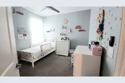 4687 Fairy Tale Circle, Kissimmee, FL 34746 - Photo 11