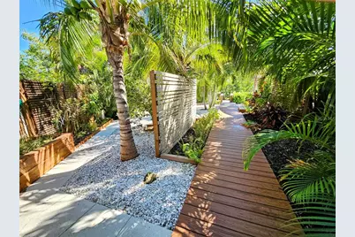 2408 Nassau Street, Sarasota, FL 34231 - Photo 43