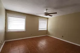 39 Fellowship Dr, Palm Coast, FL 32137 - Photo 9