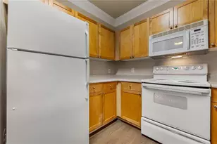 8849 Villa View Cir, Orlando, FL 32821 - Photo 5