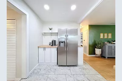 1121 49th Ave N, Saint Petersburg, FL 33703 - Photo 9