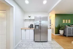 1121 49th Ave N, Saint Petersburg, FL 33703 - Photo 9