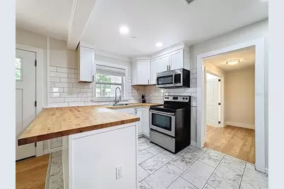 1121 49th Ave N, Saint Petersburg, FL 33703 - Photo 7