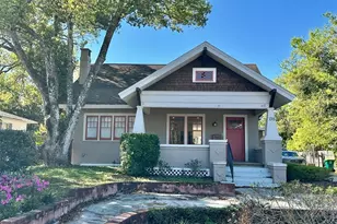 138 W Stetson Ave, Deland, FL 32720 - Photo 1