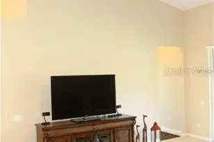 6453 Alcalde Ct, Orlando, FL 32835 - Photo 9