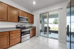 2237 Wood Stork Ln, Saint Cloud, FL 34771 - Photo 11