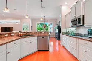 6970 Catherine Dr, Lakeland, FL 33810 - Photo 7