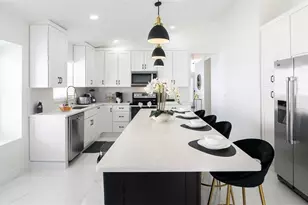 141 Craen Dr, Davenport, FL 33897 - Photo 9