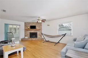 1179 Shadow Run Dr, Lakeland, FL 33813 - Photo 5