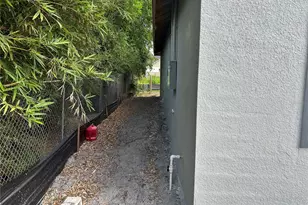 2451 W 18th St, Sanford, FL 32771 - Photo 19