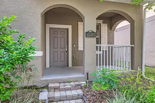 15707 Signature Drive, Winter Garden, FL 34787 - Photo 3